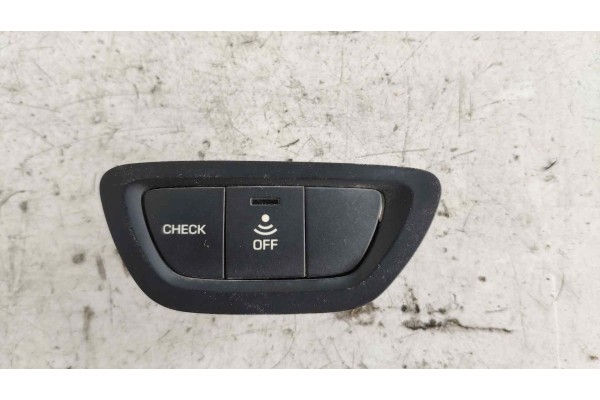 Recambio de interruptor para citroen c5 berlina 1.6 16v hdi fap referencia OEM IAM 63040713D 9682436777 