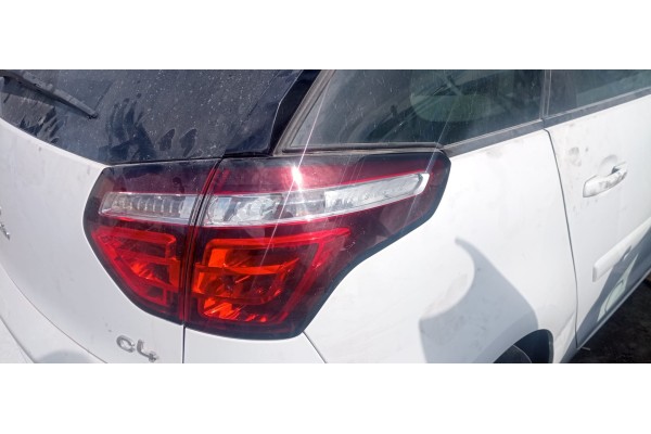 Recambio de piloto trasero derecho para citroen c4 picasso exclusive referencia OEM IAM   