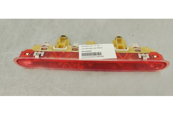 Recambio de luz central de freno para peugeot 207 1.4 i 95 referencia OEM IAM 9649986880  
