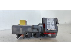 Recambio de caja reles / fusibles para opel vectra c berlina comfort referencia OEM IAM 13170892  
