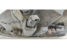 Recambio de faro derecho para kia sorento 2.5 crdi ex referencia OEM IAM   