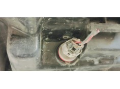 Recambio de faro derecho para kia sorento 2.5 crdi ex referencia OEM IAM   