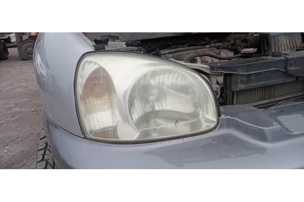 Recambio de faro derecho para hyundai santa fe (sm) 2.7 gls full 4x4 referencia OEM IAM   