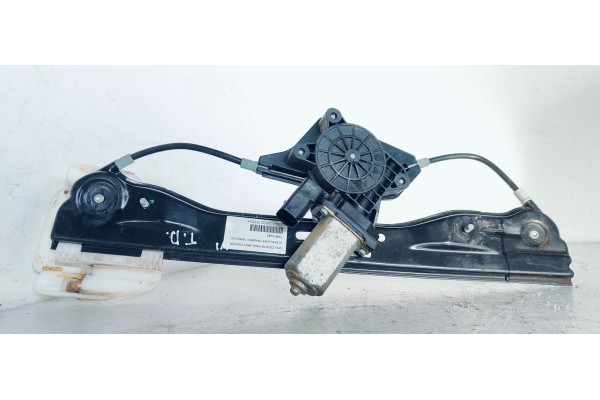 Recambio de elevalunas trasero derecho para mini countryman (r60) cooper referencia OEM IAM 126670295  