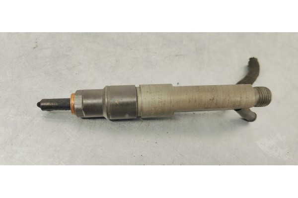 Recambio de inyector para seat leon (1m1) signo referencia OEM IAM 028130202P  