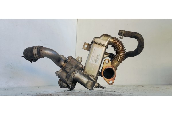Recambio de enfriador egr para renault scenic iii 1.6dci 130 fap referencia OEM IAM 147350678R  
