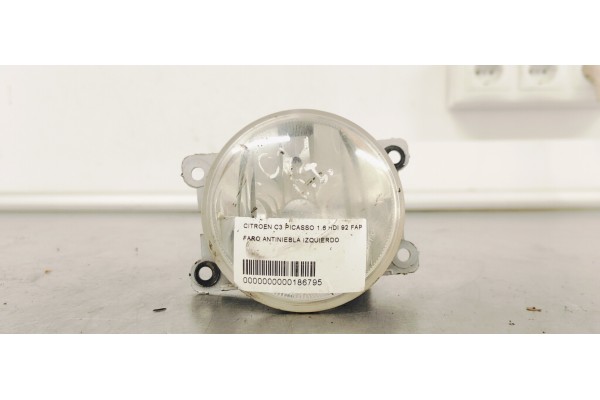 Recambio de faro antiniebla izquierdo para citroen c3 picasso 1.6 hdi 92 fap referencia OEM IAM   