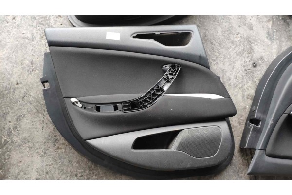 Recambio de guarnecido puerta trasera izquierda para citroen c5 berlina 1.6 16v hdi fap referencia OEM IAM 96710329ZD  