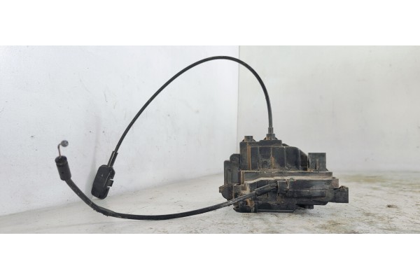 Recambio de cerradura puerta delantera derecha para renault clio iii 1.5dci 85 referencia OEM IAM   