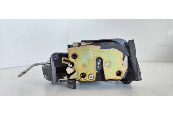 Recambio de cerradura puerta trasera izquierda para toyota rav 4 (a2) 2.0 turbodiesel cat referencia OEM IAM   