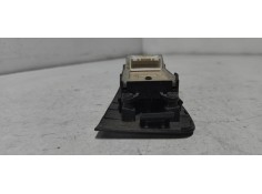 Recambio de mando elevalunas delantero izquierdo para toyota avensis berlina (t25) 1.8 16v cat referencia OEM IAM 8482005110  