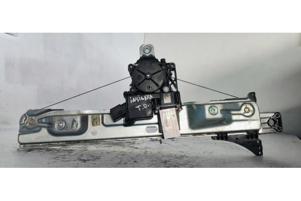 Recambio de elevalunas trasero derecho para opel insignia berlina excellence referencia OEM IAM 20952451  