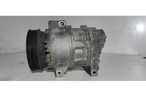 Recambio de compresor aire acondicionado para renault laguna grandtour iii 1.5 dci diesel referencia OEM IAM 8200720417B  