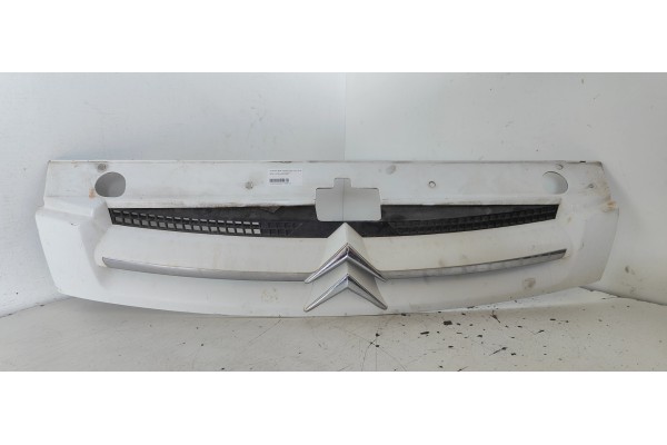 Recambio de rejilla delantera para citroen berlingo 2.0 hdi magic familiar referencia OEM IAM 9644758177  