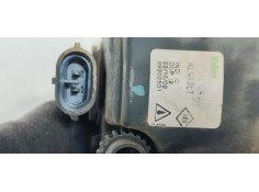 Recambio de faro antiniebla derecho para renault megane ii berlina 5p 1.5 dci diesel referencia OEM IAM 8200074008  