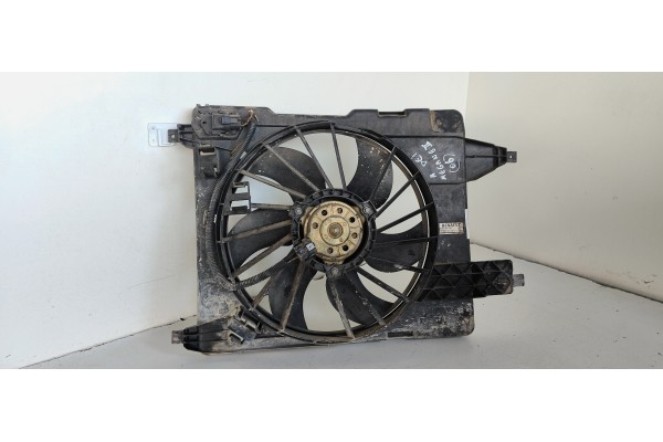 Recambio de electroventilador para renault megane ii berlina 5p 1.5 dci diesel referencia OEM IAM 8200151464  