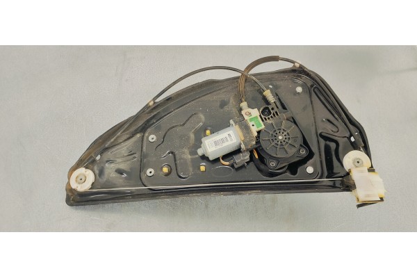 Recambio de elevalunas trasero derecho para land rover freelander (lr2) 2.2 td4 150 4x4 referencia OEM IAM 6H5227000AE  