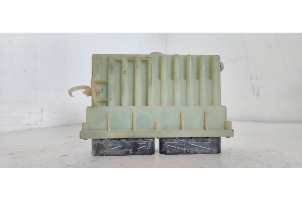 Recambio de centralita motor uce para opel astra g berlina comfort referencia OEM IAM 24456733  