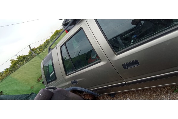 Recambio de puerta trasera derecha para opel frontera a 2.5 turbodiesel referencia OEM IAM   