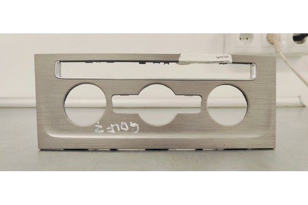 Recambio de moldura para volkswagen golf vii variant (bv5) 1.6 tdi 105 fap referencia OEM IAM 5G1863042  