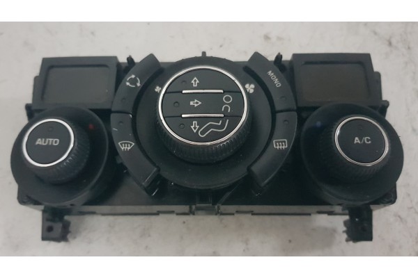 Recambio de mando climatizador para peugeot rcz 1.6 i turbo 156 referencia OEM IAM 96718462XT  