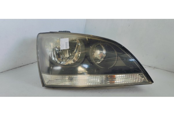 Recambio de faro derecho para kia sorento 2.5 crdi concept referencia OEM IAM   
