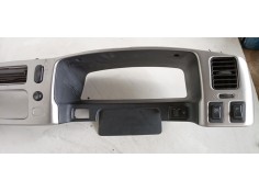 Recambio de moldura para mitsubishi montero sport (k90) 2.5 td gls referencia OEM IAM MR40228  