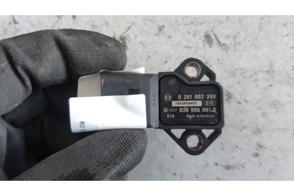 Recambio de sensor presion para seat ibiza (6l1) 1.9 tdi referencia OEM IAM 0281002399 038906051B 