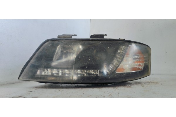 Recambio de faro izquierdo para audi a6 berlina (4b2) 2.4 v6 30v referencia OEM IAM SK3402ADA699  