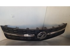Recambio de rejilla delantera para opel vivaro furgón 2.0 cdti 123 fap referencia OEM IAM 9833128577  