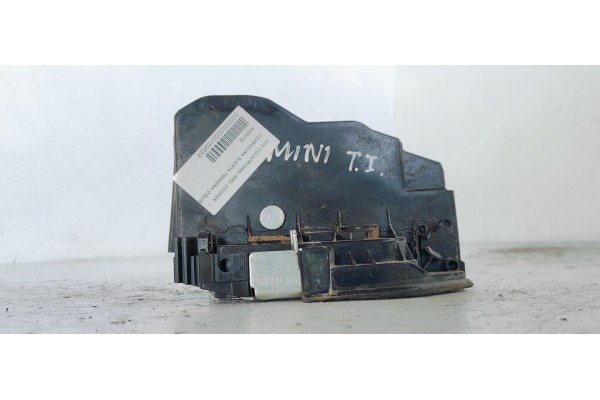 Recambio de cerradura puerta trasera izquierda para mini countryman (r60) cooper referencia OEM IAM A053702  
