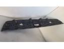 Recambio de rejilla delantera para opel vivaro furgón 2.0 cdti 123 fap referencia OEM IAM 9833128577  