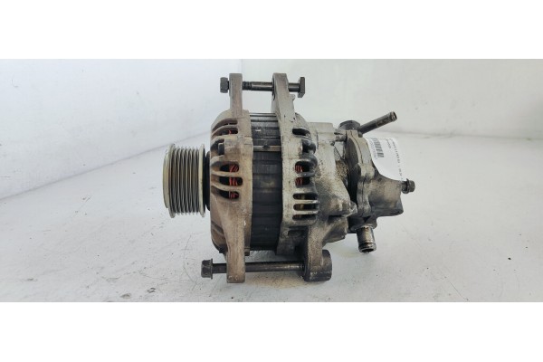 Recambio de alternador para kia sorento 2.5 crdi ex referencia OEM IAM   