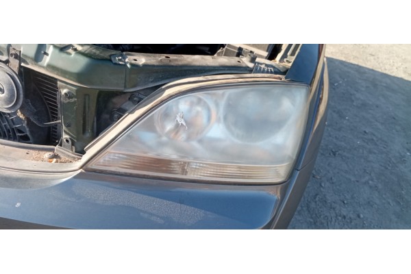 Recambio de faro izquierdo para kia sorento 2.5 crdi ex referencia OEM IAM   