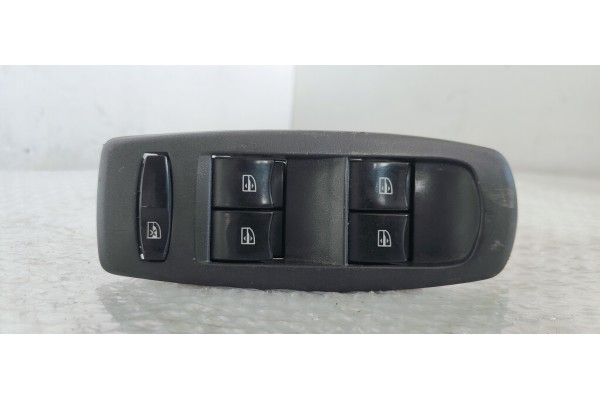 Recambio de mando elevalunas delantero izquierdo para renault koleos 2.0 dci 150 4x4 fap referencia OEM IAM 25401JY00C  