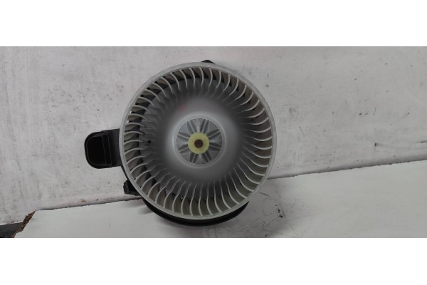 Recambio de ventilador calefaccion para jaguar f-pace 2.0 diesel cat referencia OEM IAM MF1163602671 GX7319E624AA 