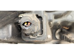 Recambio de faro izquierdo para kia sorento 2.5 crdi ex referencia OEM IAM   