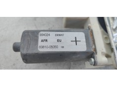 Recambio de elevalunas delantero derecho para toyota avensis berlina (t25) 1.8 16v cat referencia OEM IAM 6981005050  