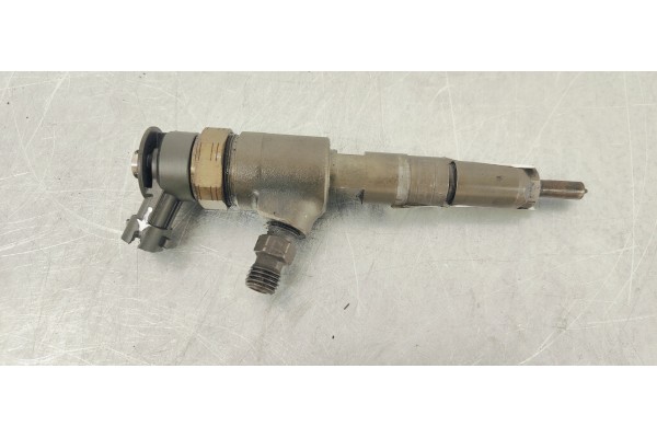 Recambio de inyector para citroen nemo 1.4 hdi 70 referencia OEM IAM 0445110252  