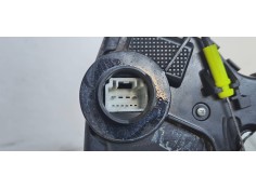 Recambio de cerradura puerta delantera izquierda para toyota avensis berlina (t25) 1.8 16v cat referencia OEM IAM   