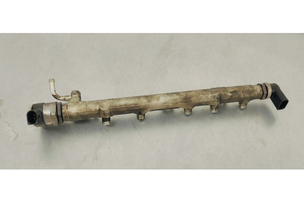 Recambio de rampa inyectora para bmw serie 3 berlina (e90) 2.0d 163 [320] referencia OEM IAM 0445214030  