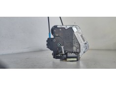 Recambio de cerradura puerta trasera izquierda para toyota avensis berlina (t25) 1.8 16v cat referencia OEM IAM   
