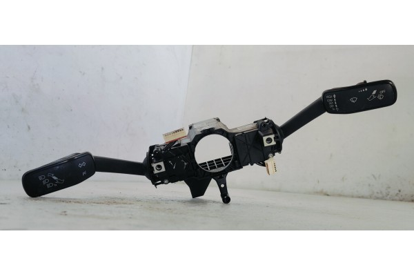 Recambio de mando multifuncion para volkswagen passat lim. (3g2) 2.0 tdi 150 fap referencia OEM IAM 3Q0953521  