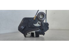 Recambio de cerradura puerta trasera izquierda para toyota corolla (e12) 2.0 d-cat referencia OEM IAM   