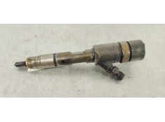 Recambio de inyector para renault scenic iii 1.9 dci 130 referencia OEM IAM 0445110328  