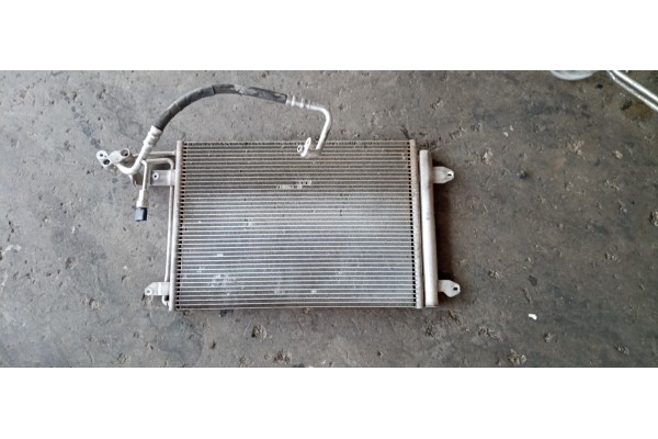 Recambio de condensador / radiador aire acondicionado para volkswagen touran (1t3) business referencia OEM IAM 1K0820411N  