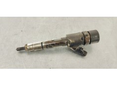 Recambio de inyector para renault scenic iii 1.9 dci 130 referencia OEM IAM 0445110328  