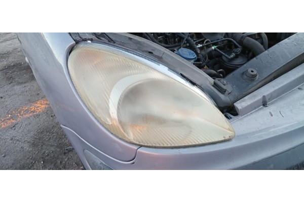 Recambio de faro derecho para citroen xsara picasso 2.0 hdi satisfaction referencia OEM IAM   