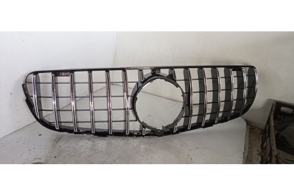Recambio de rejilla delantera para mercedes-benz clase glc (w253) glc 250 4matic (253.946) referencia OEM IAM   