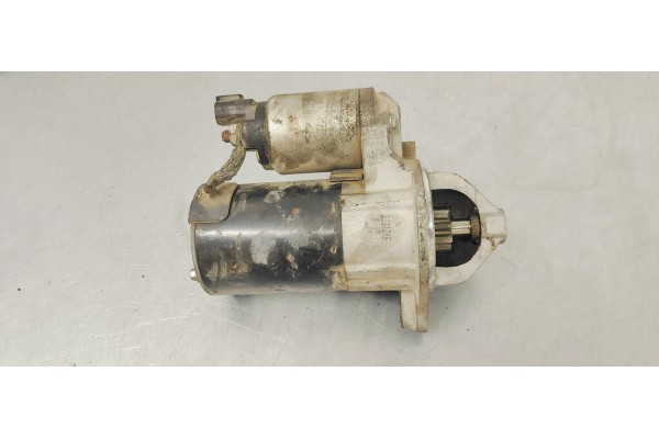 Recambio de motor arranque para hyundai i30 1.6 crdi 115 referencia OEM IAM 361002A300  